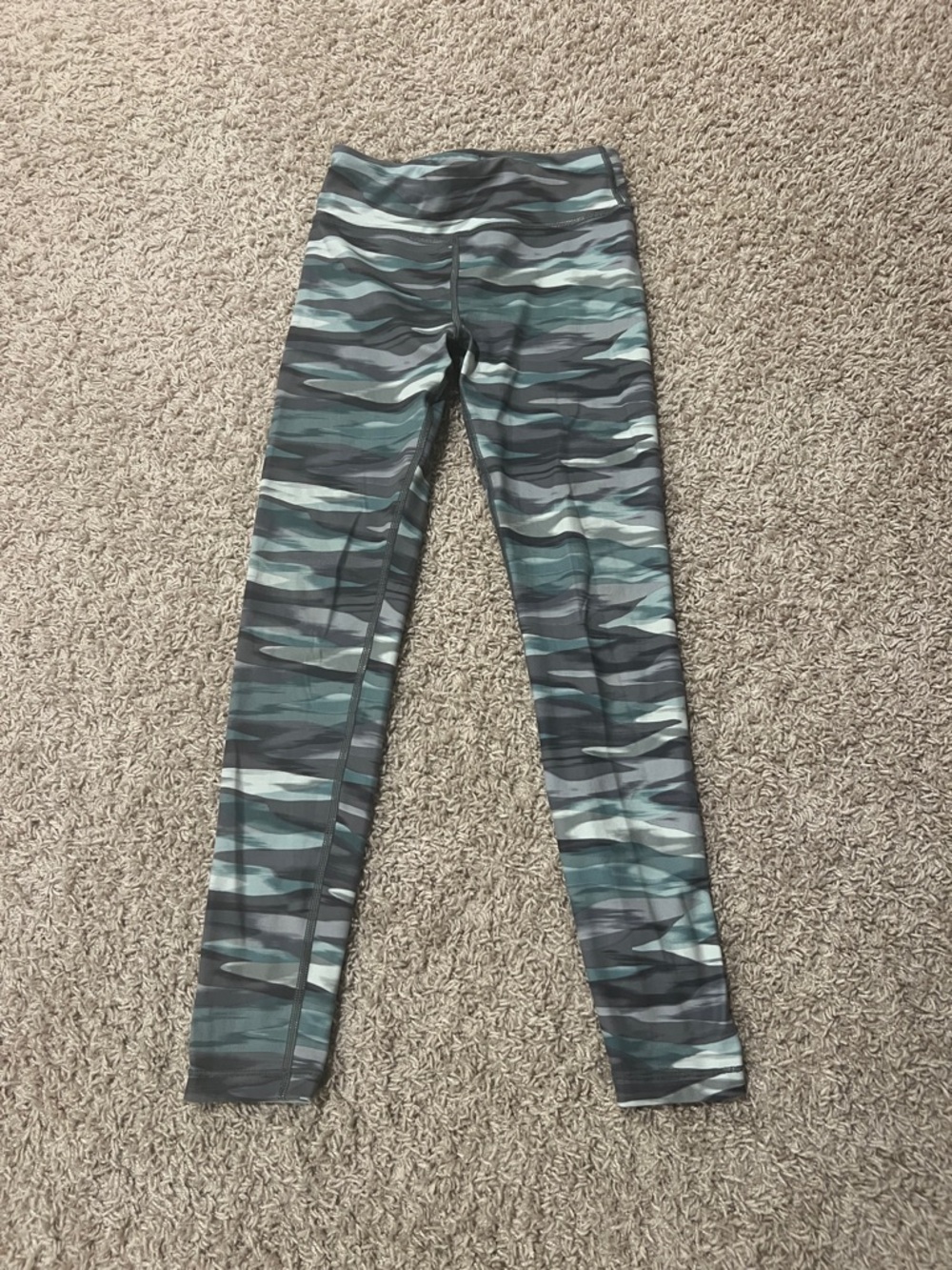 Athleta girl leggings